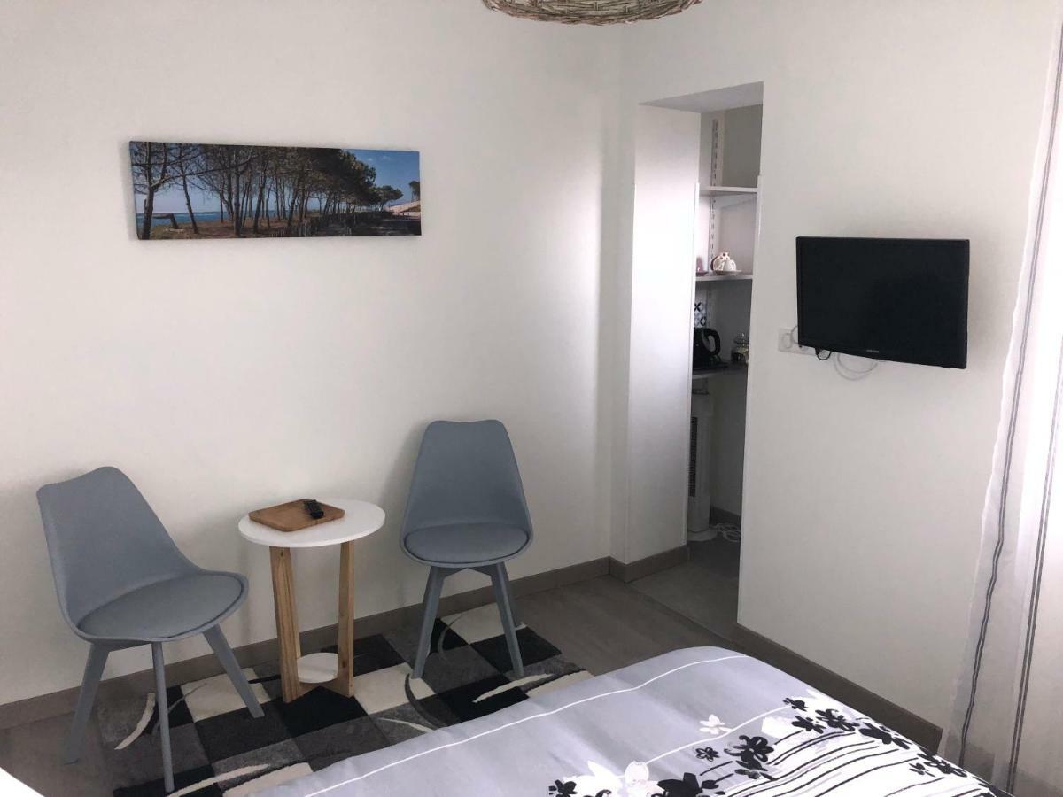 Chambre D'Hotes Les Iris A Mios Sur Le Bassin D'Arcachon Exterior photo